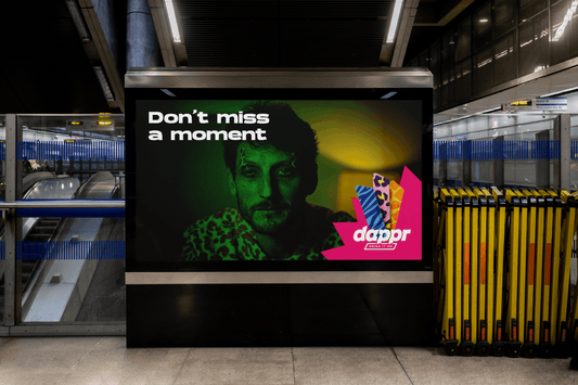 Dappr pleisters lanceert humoristische WK 2026 campagne: "Zo mis je geen wedstrijd”